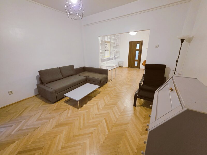 Calea Victoriei Cismigiu etaj 5 bloc consolidat