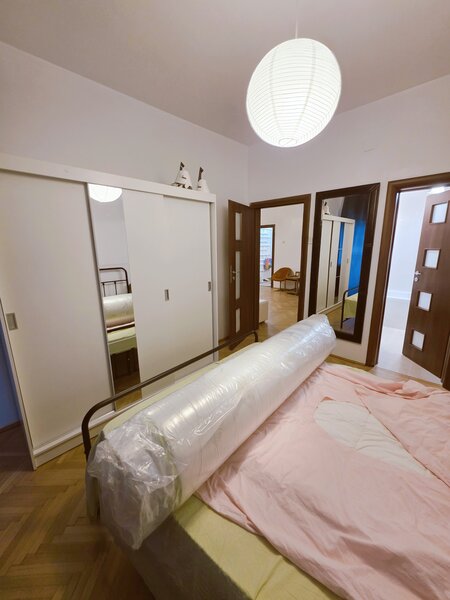 Calea Victoriei Cismigiu etaj 5 bloc consolidat